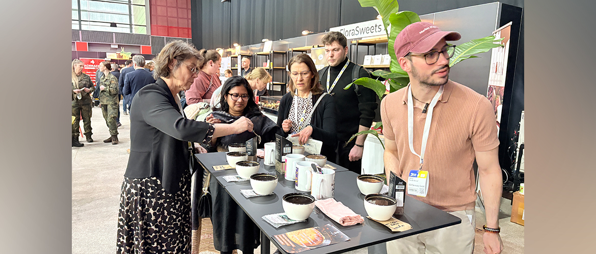 Ms. Maike Frese, State Councillor for Economic Affairs, Bremen, experiencing Indian Specialty Coffee.