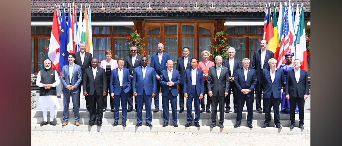 Prime Minister Shri Narendra Modi at the G7 Summit at Schloss Elmau