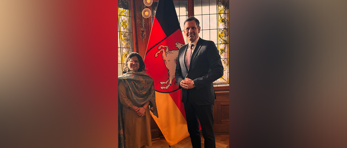 Consul General Ms. Soumya Gupta with Minister President, Lower Saxony Mr. Olaf Lies